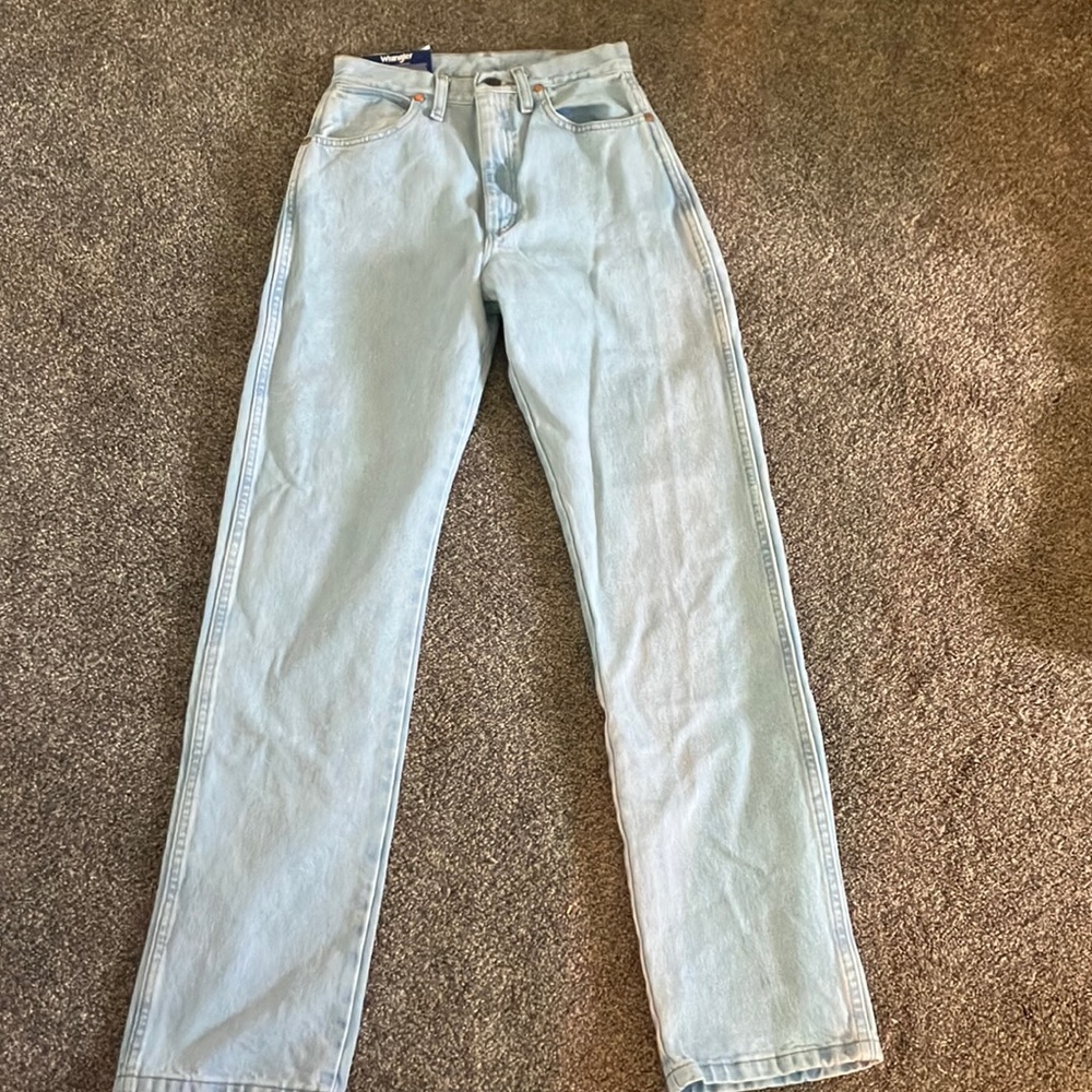 Wrangler cowboy cut jeans never worn